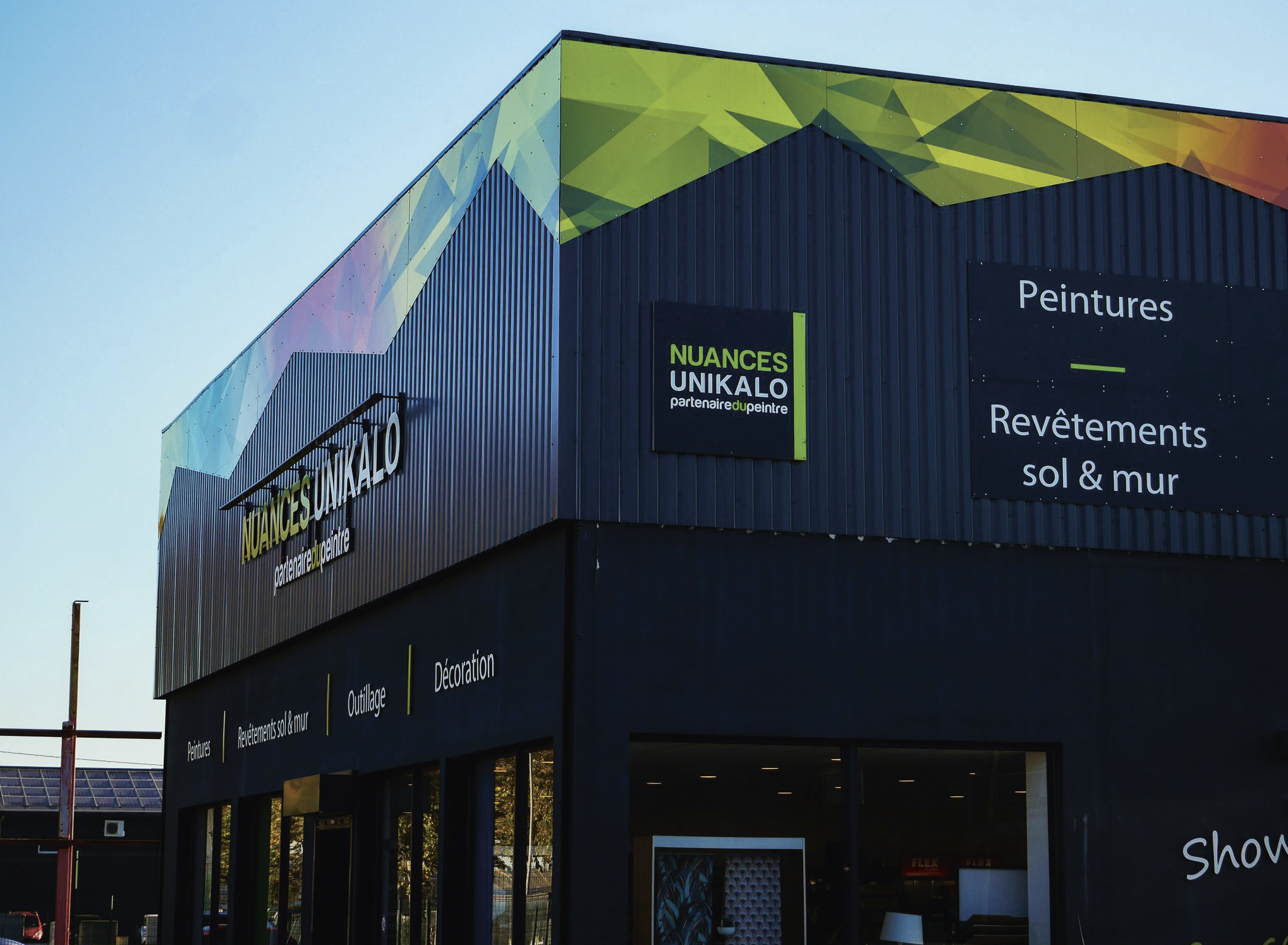 Showroom Nuances Unikalo de Perpignan (Pyrénées-Orientales).
