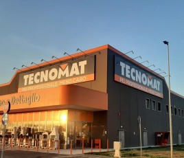 Tecnomat, dépôt de Pise (Italie).