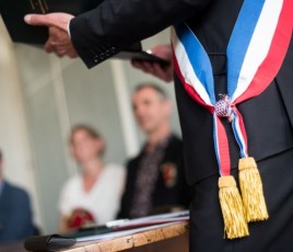 Séance d'un conseil municipal.