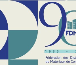 FDMC, le logo des 90 ans de la Fédération des distributeurs en matériaux de construction.