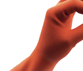 Gants en latex Touch-E fabriqués par Penta Electrical Safety Products.