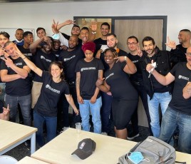 Apprentis à l'École Gustave, à Paris.