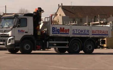 Camion de livraison BigMat Stoker.