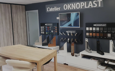 L'Atelier Oknoplast implanté dans un showroom d'un revendeur du Club Partenaires Premium.