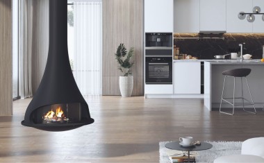 Cheminée bois suspendue dans salon ouvert Marque JC Bordelet Modèle Tatiana 997