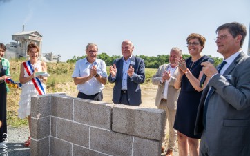 Saint-Astier chaux première pierre usine