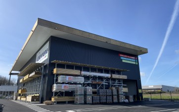 Agence Lariviere de Saint-Nazaire (44) à la suite de son transfert.