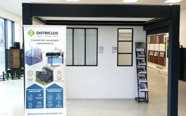 Corner Districlos dans le magasin Néo10.com d'Avrainville (Essonne).