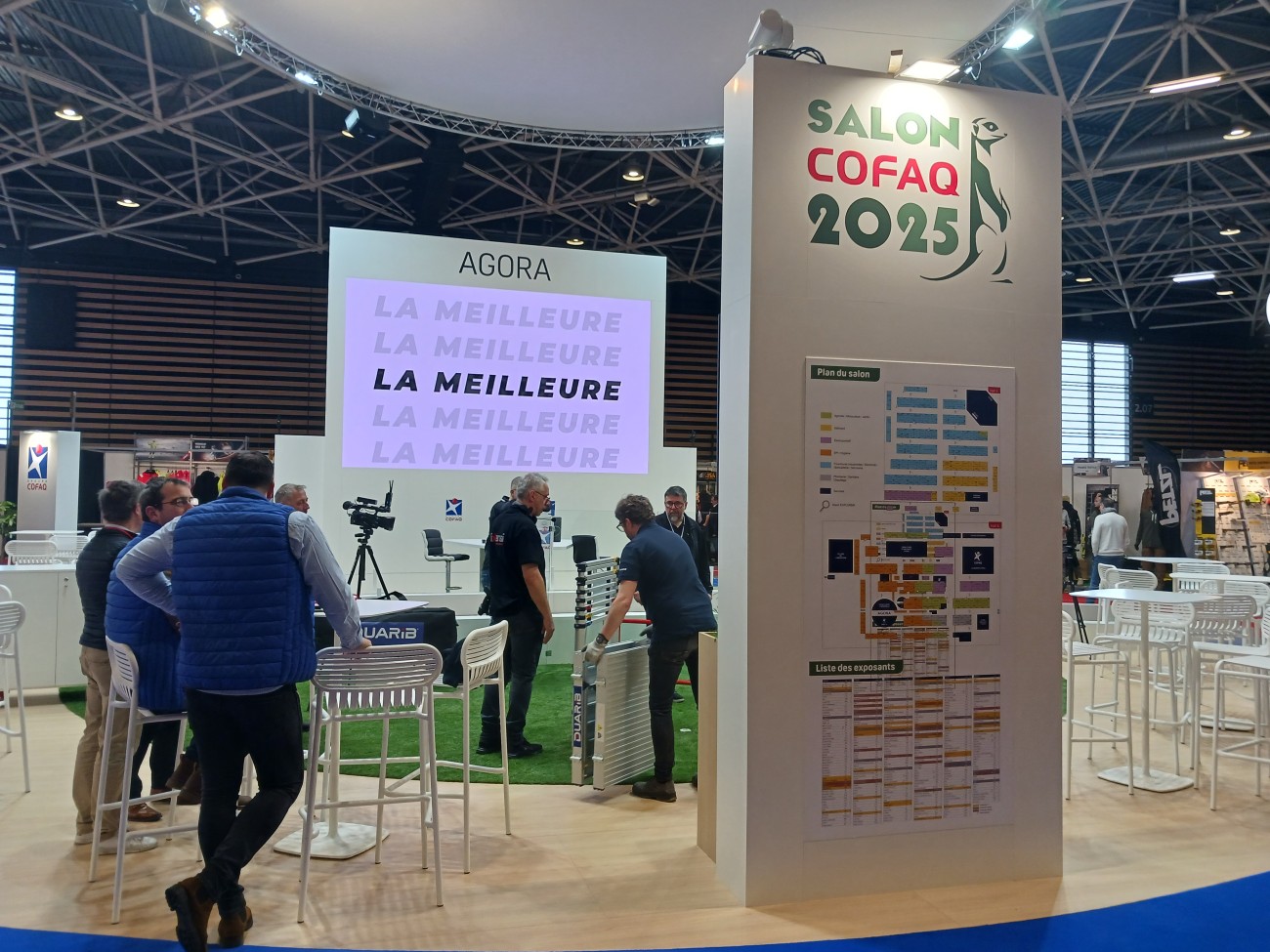 Ambiance sur le salon Cofaq 2025 à Lyon - L'Agora.