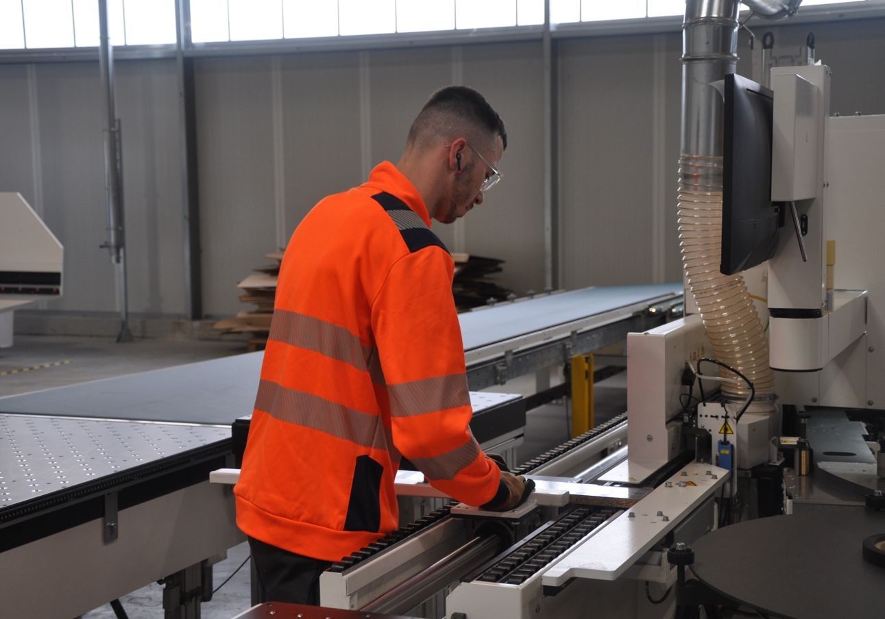 Inauguration de la nouvelle plateforme logistique de l'UAB (Vendée), le 10/06/2025.