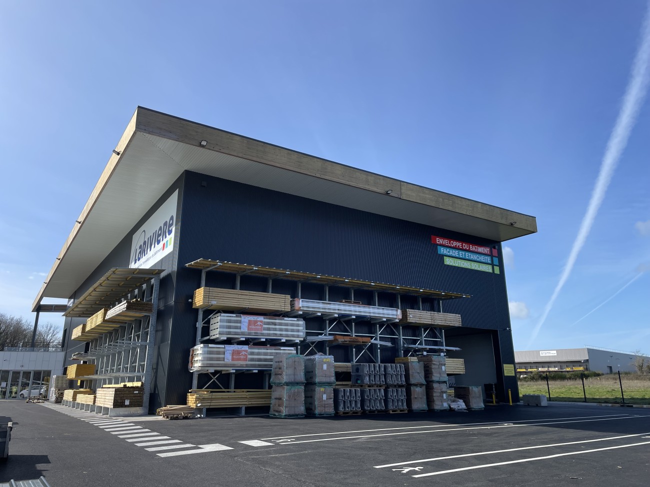 Agence Lariviere de Saint-Nazaire (44) à la suite de son transfert.