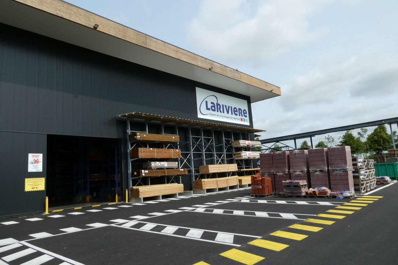 Agence Lariviere de Saint-Nazaire (44) à la suite de son transfert.