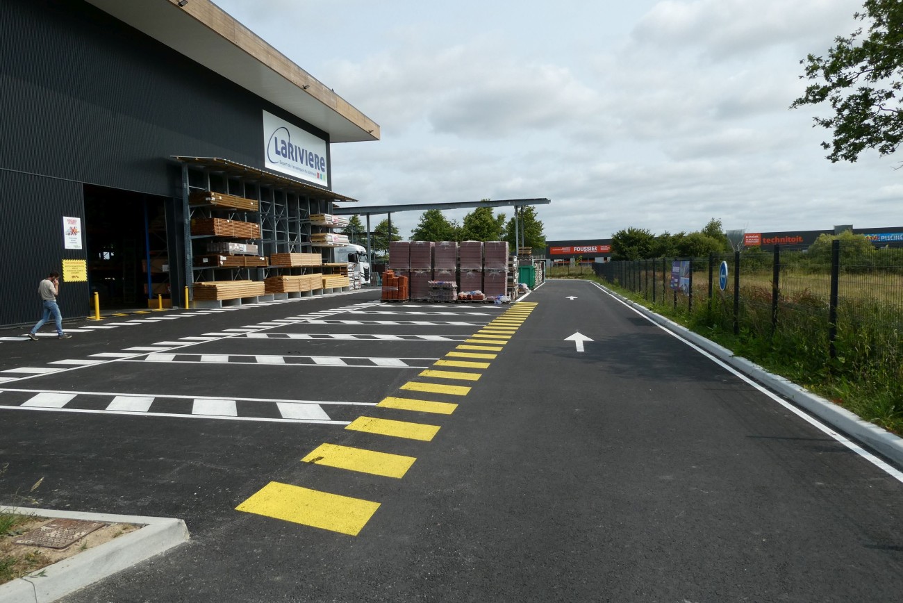 Agence Lariviere de Saint-Nazaire (44) à la suite de son transfert.