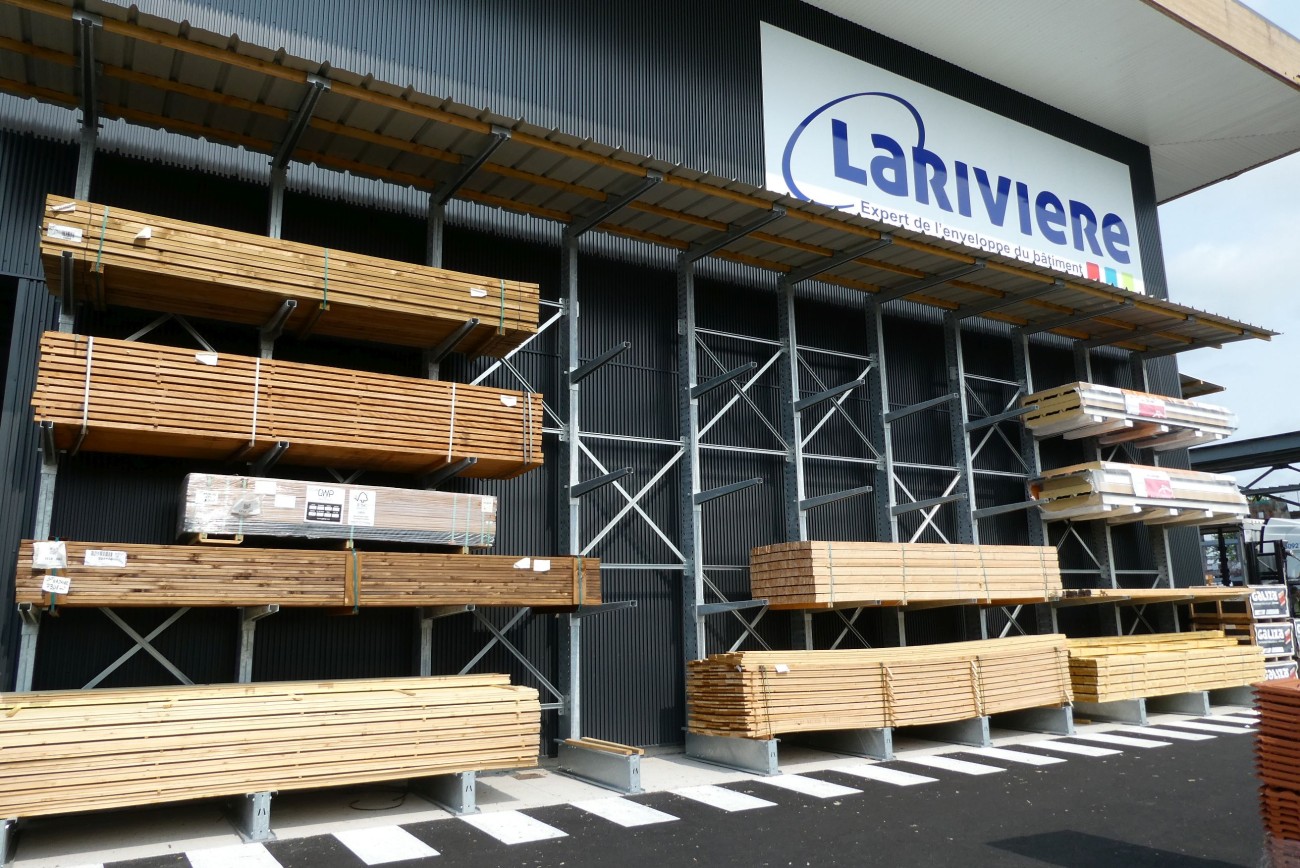 Agence Lariviere de Saint-Nazaire (44) à la suite de son transfert.