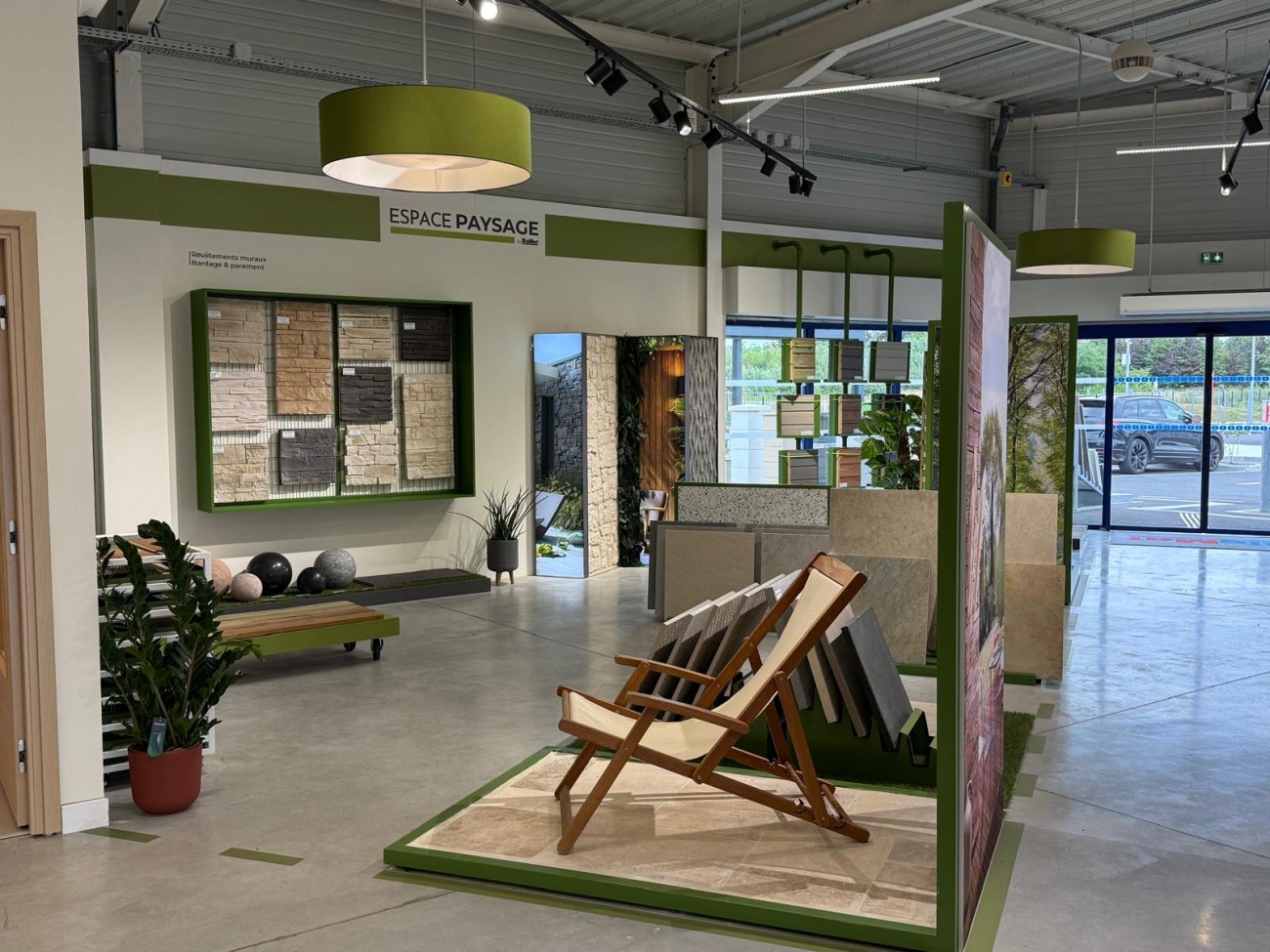 Concept Aménagement extérieur chez l'adhérent BigMat Pontif & Cariou (Seine-Maritime).