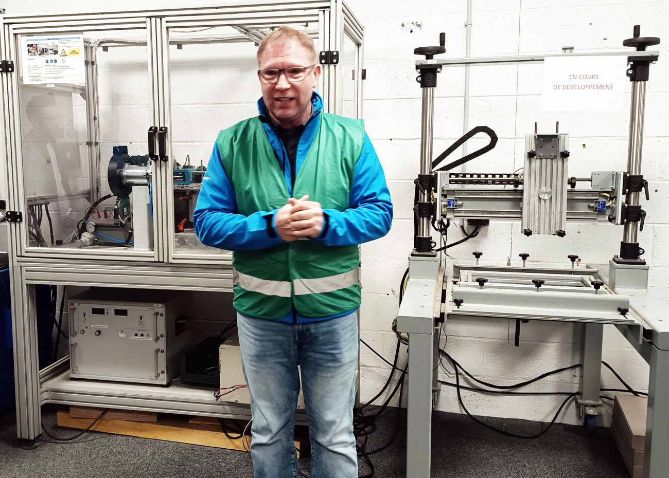 Laboratoire tests produits de Kingfisher France, à Templemars (59).