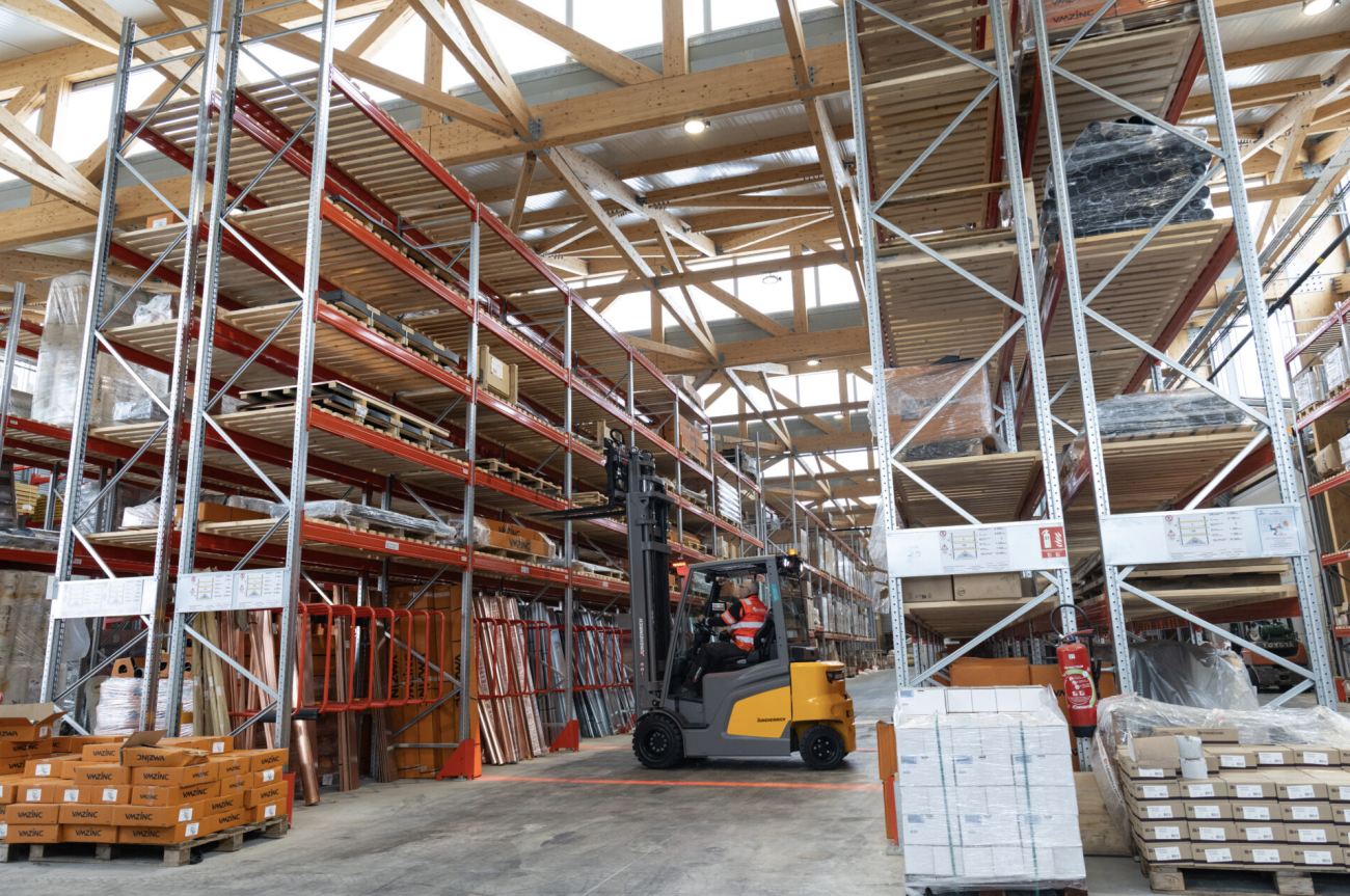 Agences Asturienne et Cédéo à Bobigny (93).