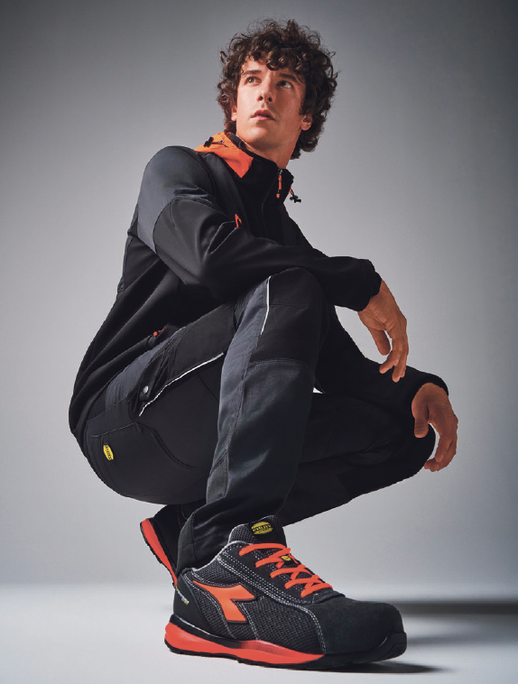 Modèle de chaussures de sécurité Hyperform, Diadora Utility.