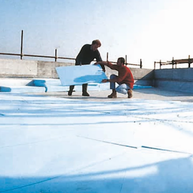 Isolation d'une terrasse, ici des panneaux XPS RAVAGO