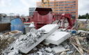 Déchets de matériaux de construction sur un chantier d'Ile-de-France.