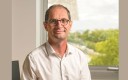 Portrait photo de Sébastien Sterckx, directeur général de DMBP